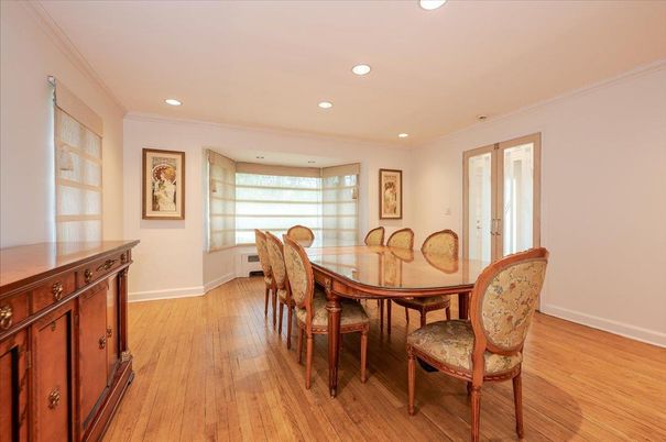 Dining room, Interior, Recessed Lighting, Wood Texture Flooring
