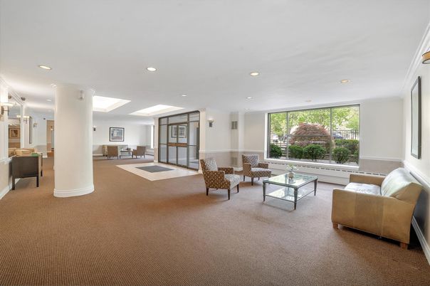 Dining room, Interior, Living room, Recessed Lighting