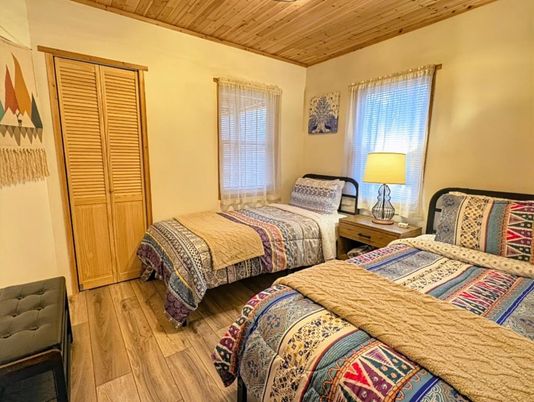 Bedroom, Interior, Wooden Ceilings, Wood Texture Flooring