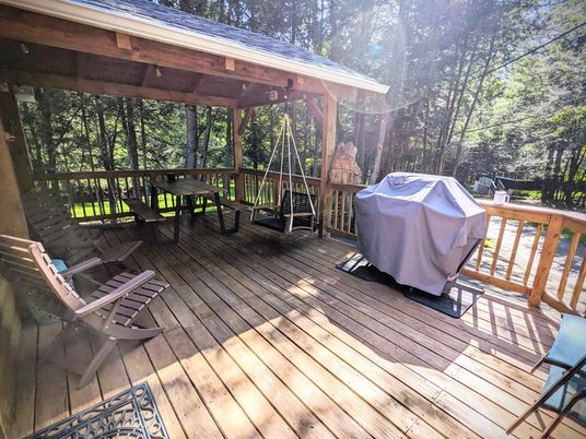 Exterior, Wood Texture Flooring