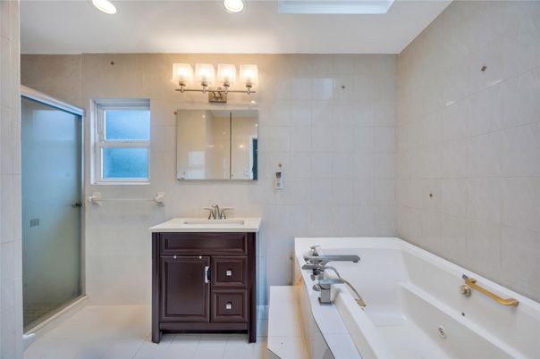 Bathroom, Dual Sink Vanities, Glass Shower, Interior, Recessed Lighting