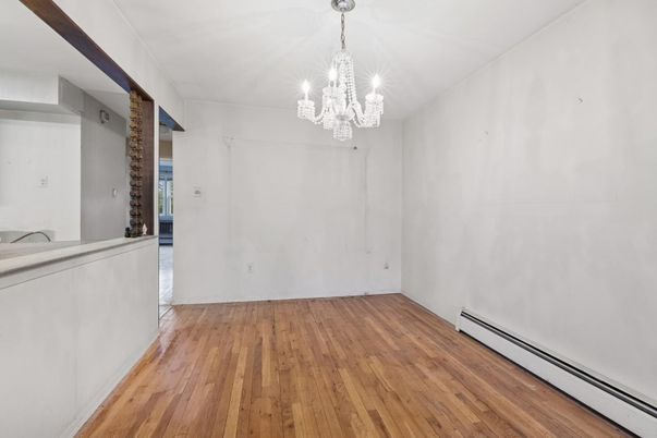 Chandelier, Empty room, Interior, Wood Texture Flooring