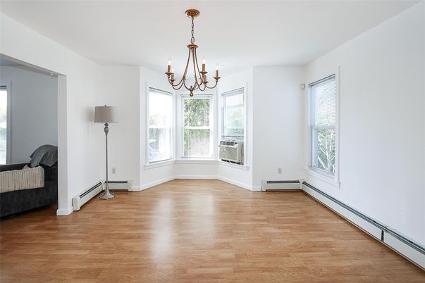 Chandelier, Empty room, Interior, Wood Texture Flooring