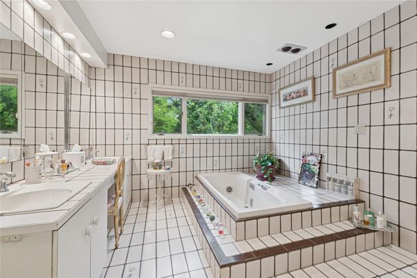 Bathroom, Dual Sink Vanities, Interior, Recessed Lighting, Tile Countertops