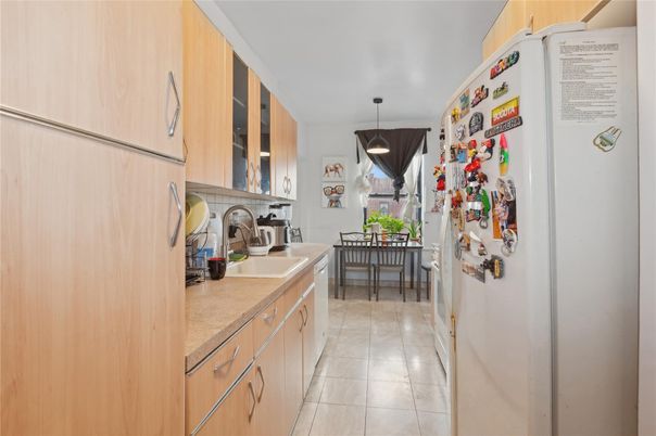 Dining room, Interior, Kitchen, Pendant Lights