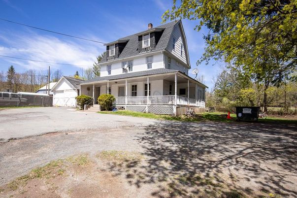 Backyard, Detached Garage, Exterior, Facade, American Foursquare
