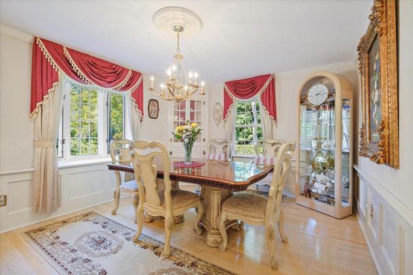 Chandelier, Dining room, Interior, Wood Texture Flooring