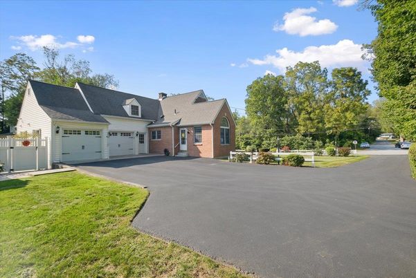 Attached, Exterior, Facade, Brick Facade, Cape Cod
