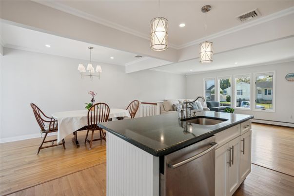 Dining room, Interior, Kitchen, Pendant Lights, Recessed Lighting, Wood Texture Flooring