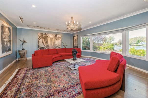 Chandelier, Interior, Living room, Recessed Lighting, Wood Texture Flooring