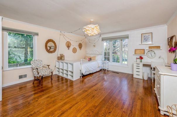 Bedroom, Chandelier, Interior, Wood Texture Flooring