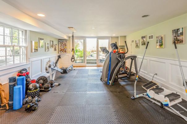 Fitness Equipment, Interior, Recessed Lighting