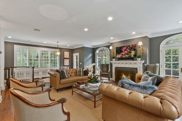 Fireplace, Interior, Living room, Pendant Lights, Recessed Lighting, Wood Texture Flooring