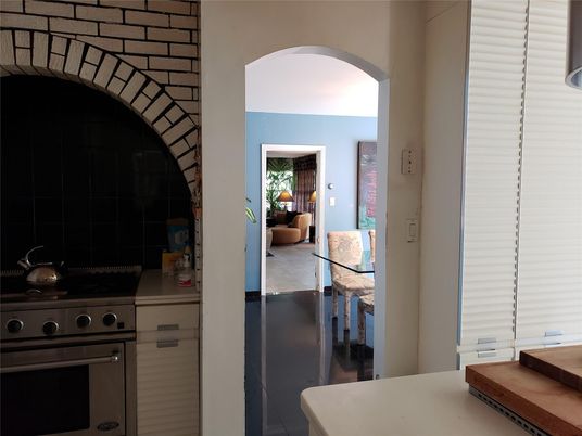 Interior, Stainless Steel Appliances