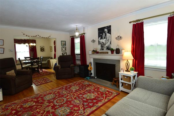 Dining room, Fireplace, Interior, Living room, Pendant Lights, Wood Texture Flooring