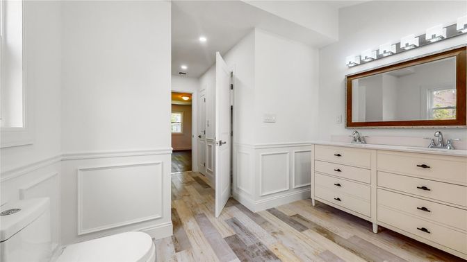 Bathroom, Interior, Recessed Lighting, Wood Texture Flooring