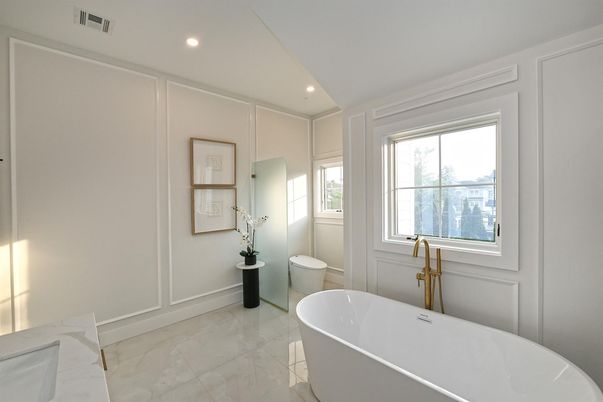 Bathroom, Free Standing Baths, Interior, Marble, Recessed Lighting