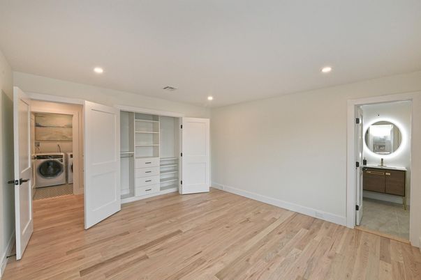 Interior, Recessed Lighting, Utility Closets, Washer, Wood Texture Flooring