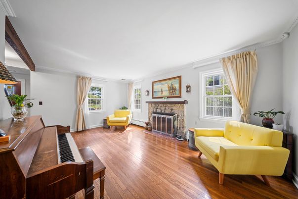 Fireplace, Interior, Piano, Wood Texture Flooring