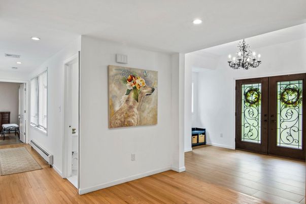 Chandelier, Interior, Recessed Lighting, Wood Texture Flooring