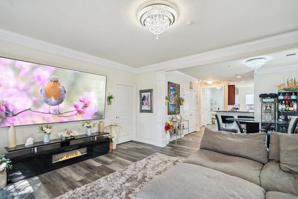 Chandelier, Dining room, Fireplace, Interior, Kitchen, Living room, Recessed Lighting, Wood Texture Flooring