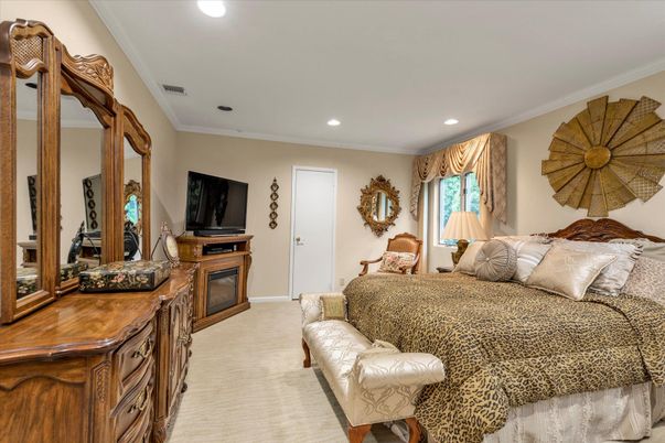Bedroom, Interior, Recessed Lighting