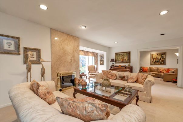 Fireplace, Interior, Living room, Recessed Lighting