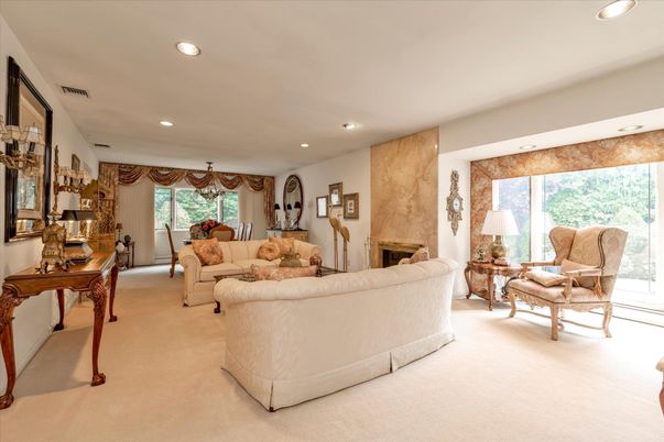 Fireplace, Interior, Living room, Recessed Lighting