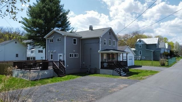 Backyard, Exterior, Facade, Farmhouse