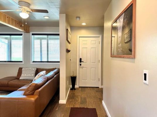Interior, Living room, Recessed Lighting, Wood Texture Flooring