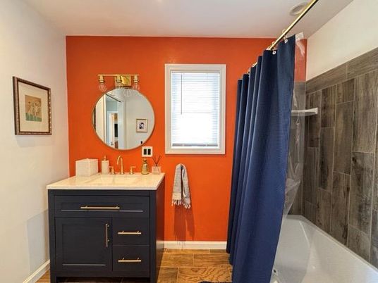 Bathroom, Interior, Wood Texture Flooring