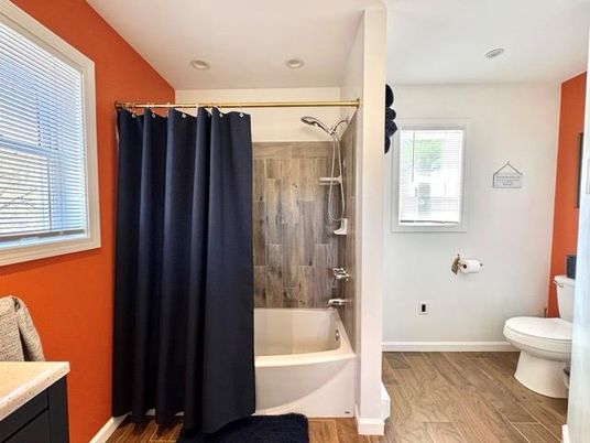 Bathroom, Interior, Recessed Lighting, Wood Texture Flooring