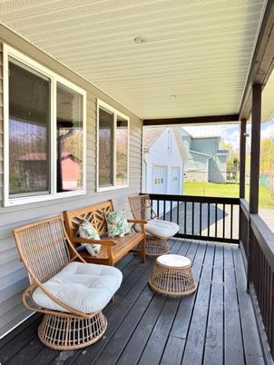 Exterior, Wood Texture Flooring