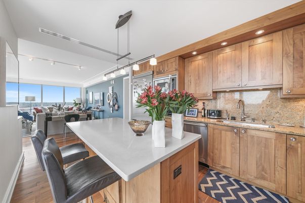 Dining room, Interior, Kitchen, Living room, Pendant Lights, Recessed Lighting, Stainless Steel Appliances, Wood Texture Flooring