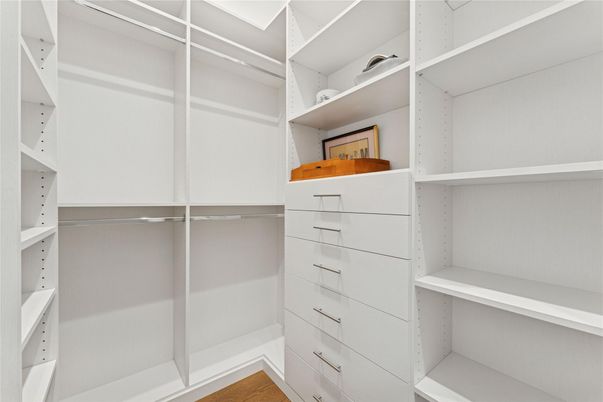Interior, Walk-in Closets, Wood Texture Flooring