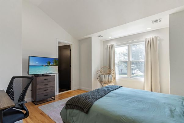 Bedroom, Interior, Recessed Lighting, Wood Texture Flooring
