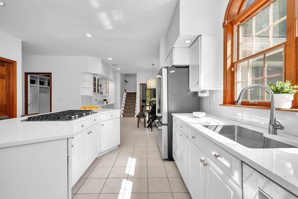 Dining room, Interior, Kitchen, Recessed Lighting