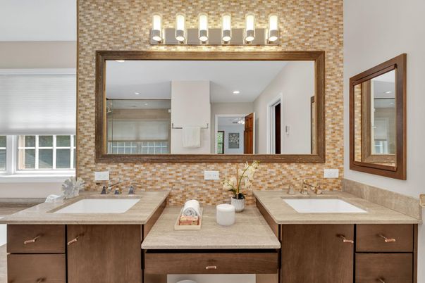 Bathroom, Dual Sink Vanities, Interior