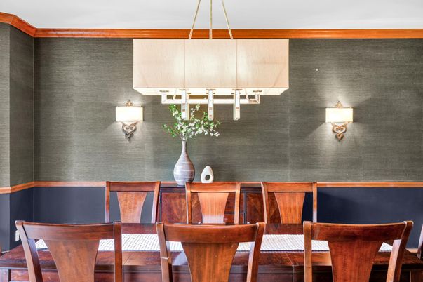 Dining room, Interior