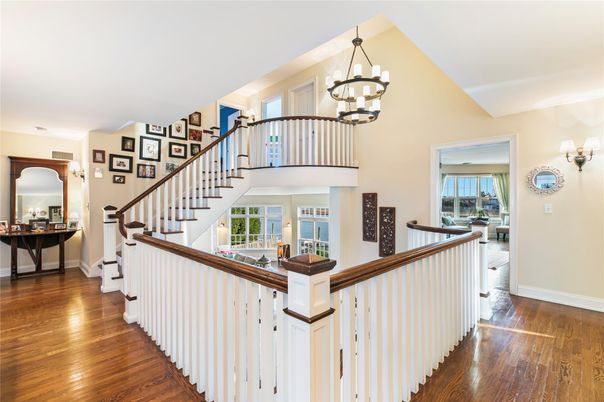 Chandelier, Interior, Wood Texture Flooring