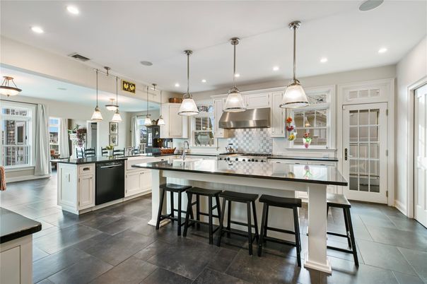 Interior, Kitchen, Pendant Lights, Recessed Lighting, Stainless Steel Appliances