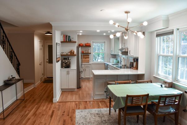 Dining room, Interior, Kitchen, Pendant Lights, Recessed Lighting, Wood Texture Flooring