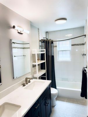 Bathroom, Dual Sink Vanities, Interior
