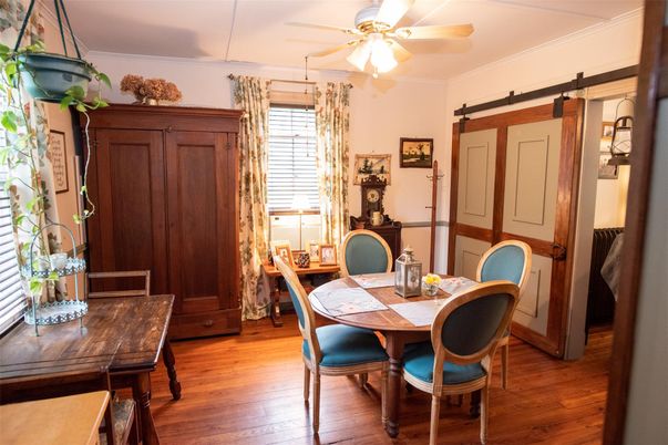 Dining room, Interior, Wood Texture Flooring