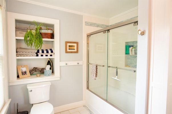 Bathroom, Glass Shower, Interior