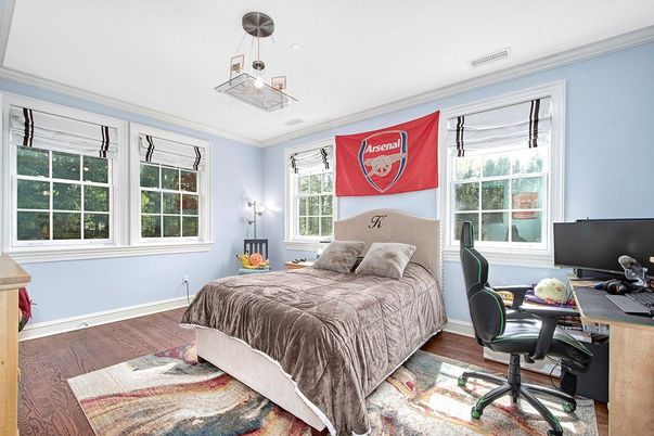 Bedroom, Home Office, Interior, Pendant Lights, Wood Texture Flooring