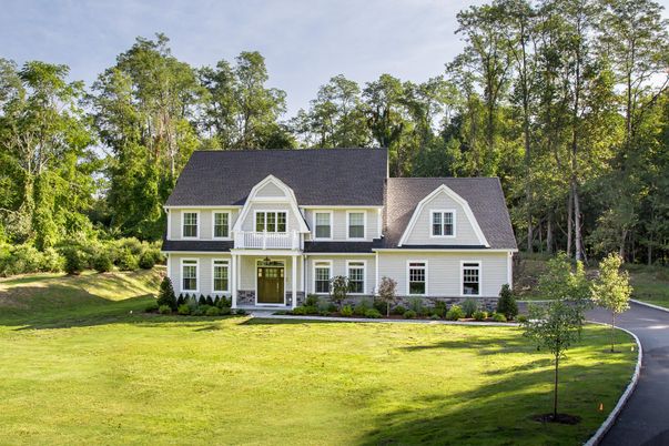 Exterior, Facade, Farmhouse