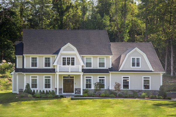 Exterior, Facade, Farmhouse