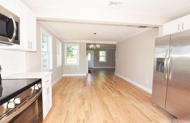 Chandelier, Interior, Kitchen, Stainless Steel Appliances, Wood Texture Flooring
