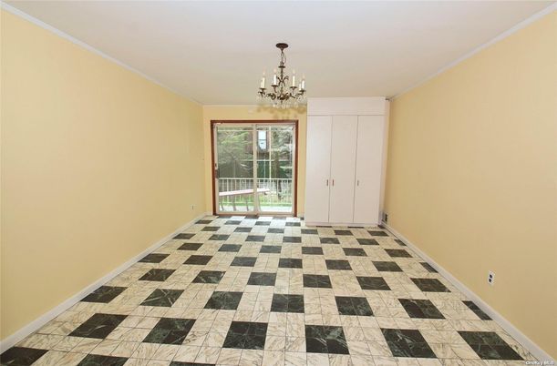 Chandelier, Empty room, Interior, Marble
